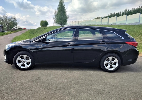 Hyundai i40 cena 33700 przebieg: 237000, rok produkcji 2011 z Suwałki małe 497